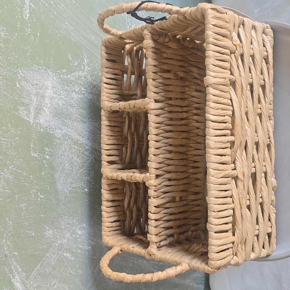 Hearth & Hand With Magnolia Woven Utensil Caddy - Natural Tan 4 Carpartments New - Picture 2 of 4